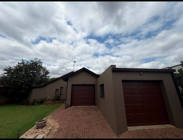 3 BEDROOM HOUSE FOR SALE IN KANONKOP